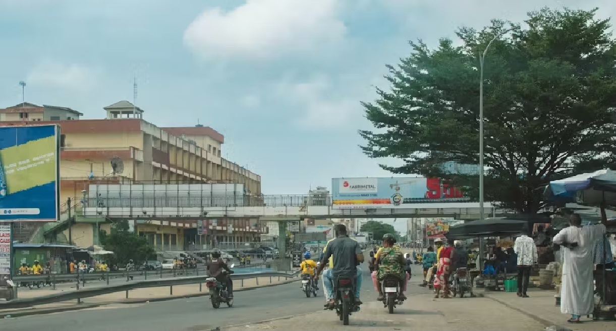 Cotonou, Bénin - 22 octobre 2023 : vie de rue à Cotonou